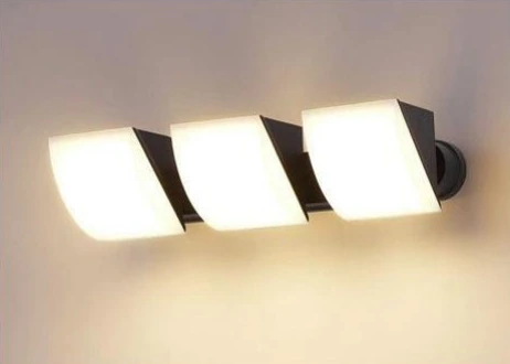 MS-24122 — LED Wall Light