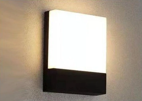 MS-23215 — LED Wall Light