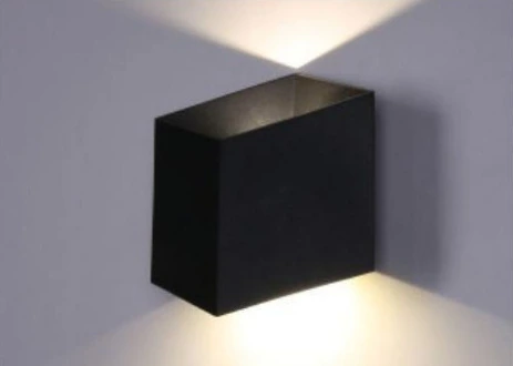 MS-24338-B-V01 — LED Wall Light